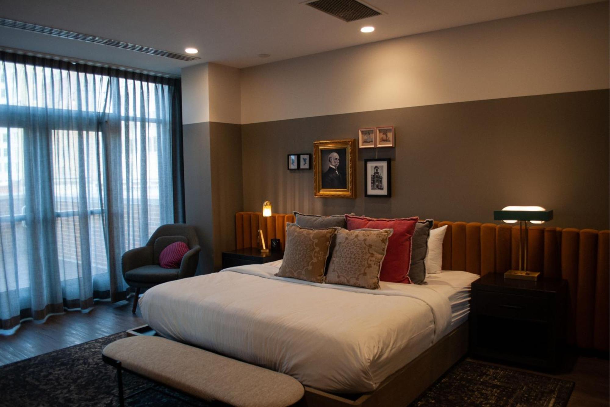 Cyrus Hotel, Topeka, A Tribute Portfolio Hotel Екстер'єр фото