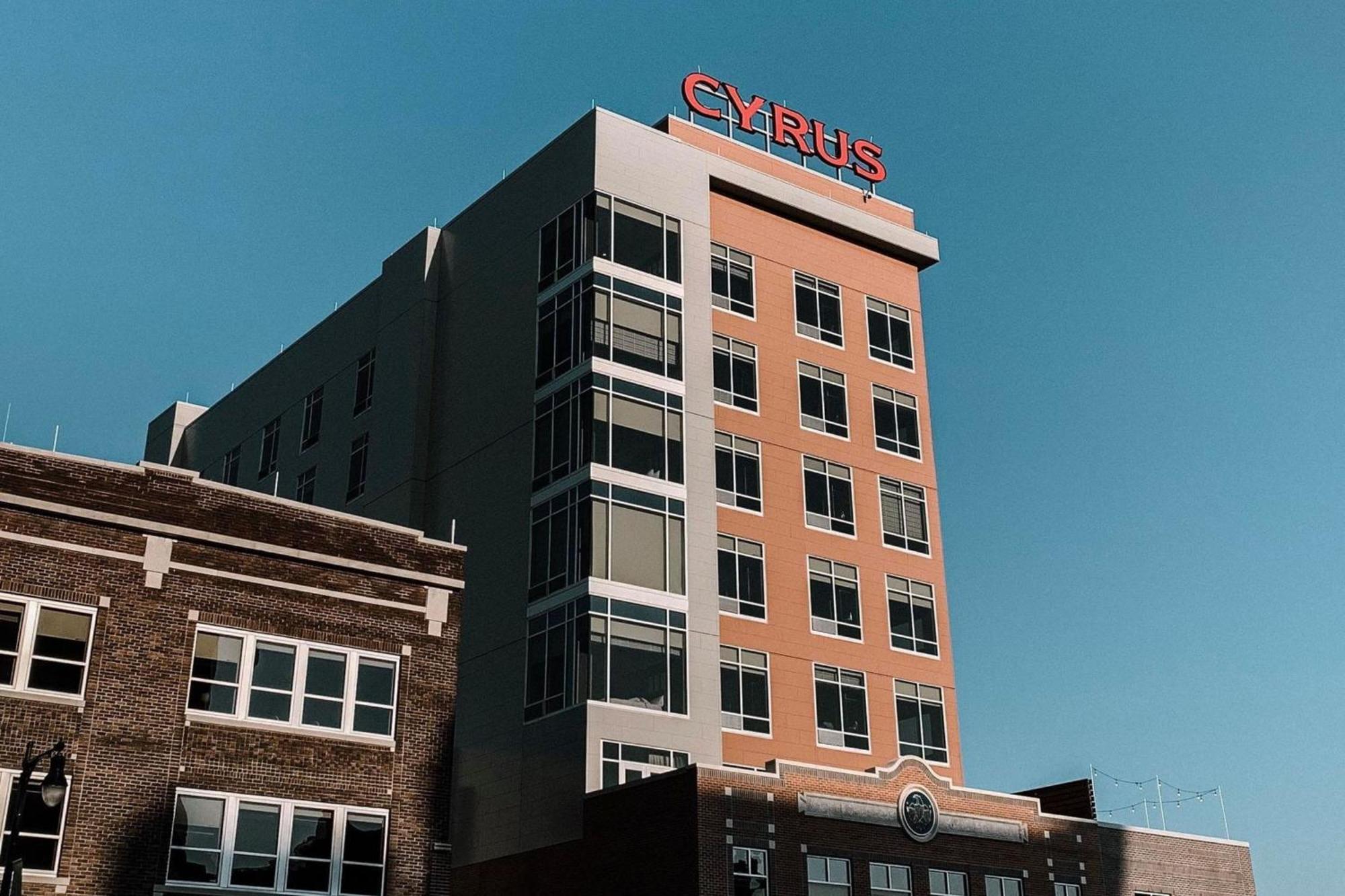 Cyrus Hotel, Topeka, A Tribute Portfolio Hotel Екстер'єр фото